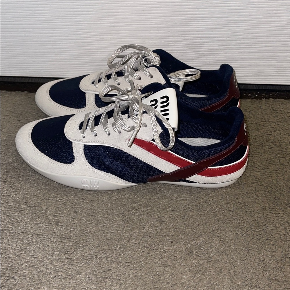 Miu Miu Sneaker